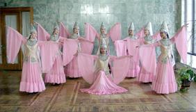 La troupe folklorique Manas